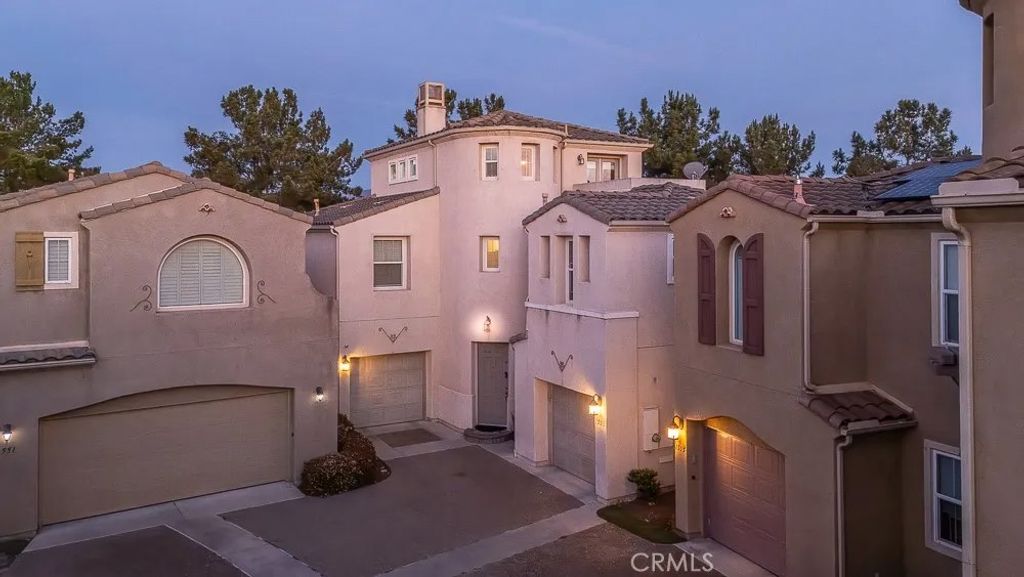 Photo of 1553 Caminito Cremona, Chula Vista, CA 91915 (MLS # CV26071583)