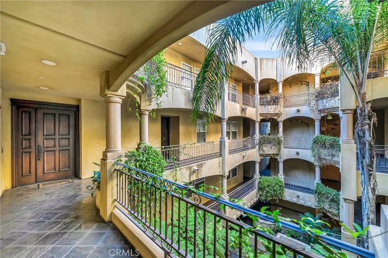 12044 Hoffman Street 303