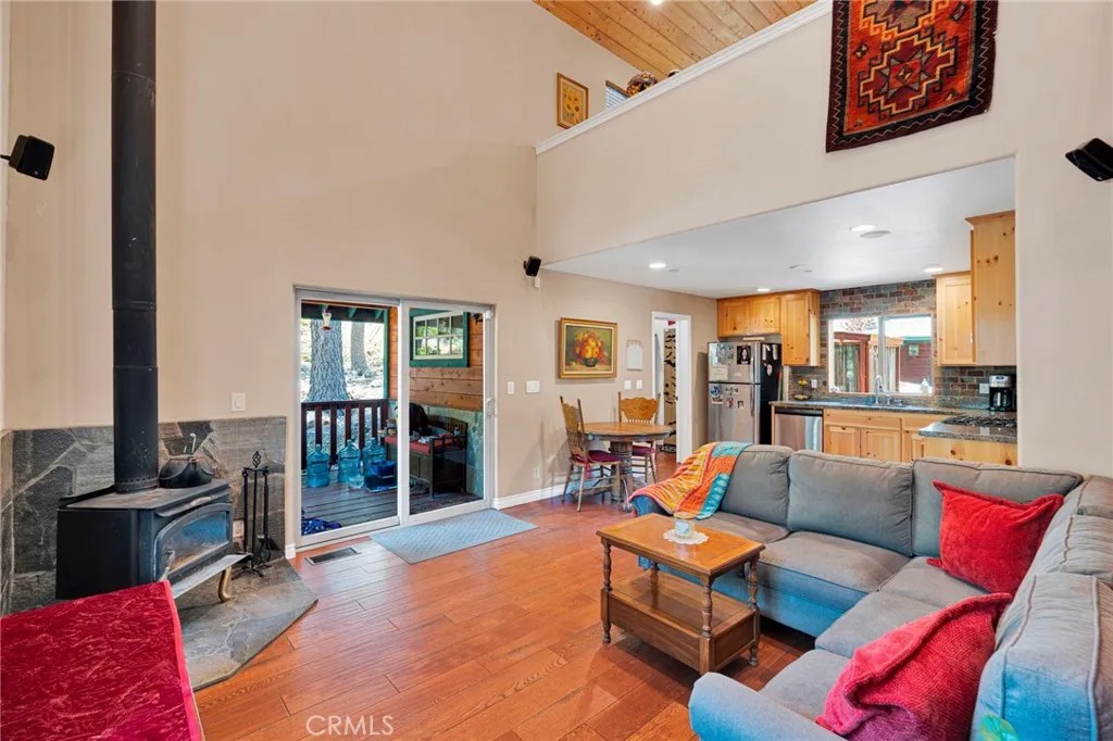 5410 Acorn Drive