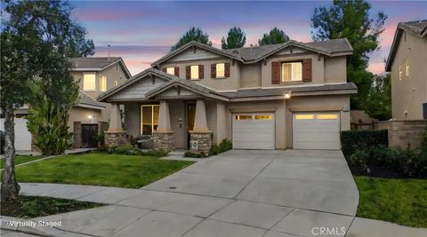 Photo of 10798 Rosemary Way, Corona, CA 92883 (MLS # PW26027825)