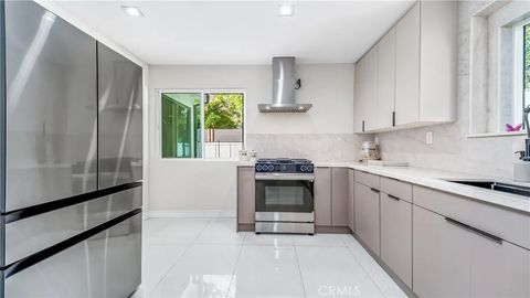 Tiny photo for 13633 Delano Street, Valley Glen, CA 91401 (MLS # SR26042427)