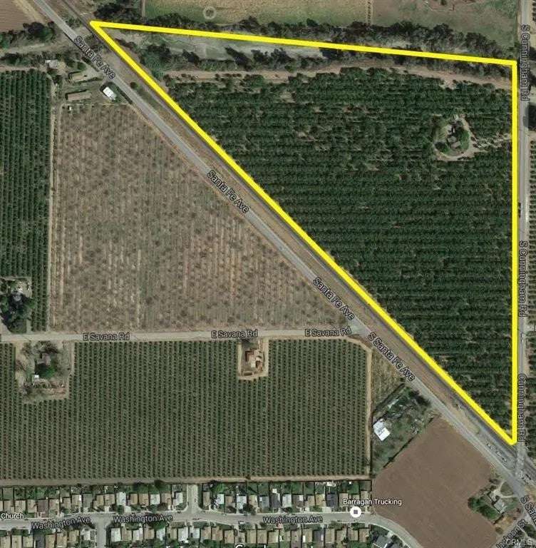 Photo of 3335 Cunningham Rd, Le Grand, CA 95333 (MLS # MC26175468)
