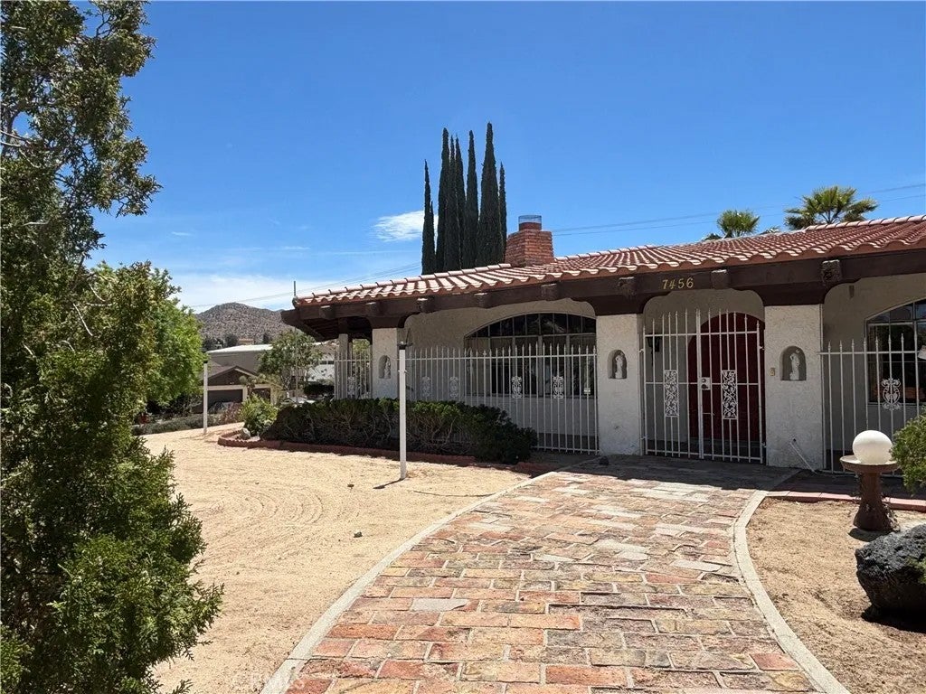 7456 San Remo Trail