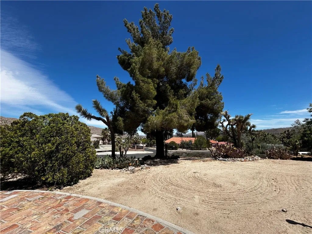 7456 San Remo Trail