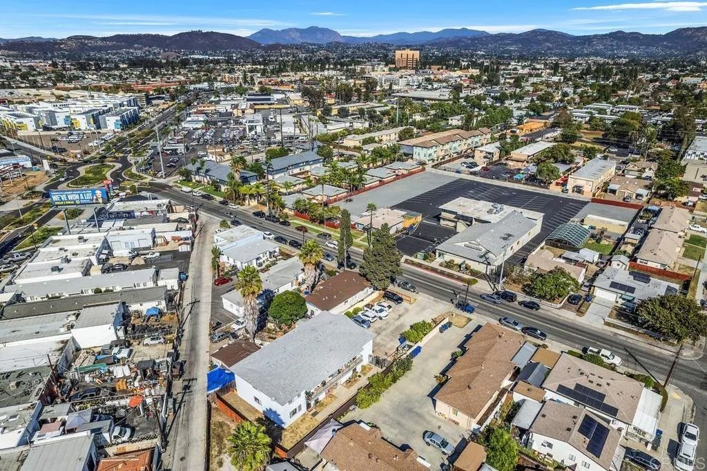 538 S Johnson Avenue