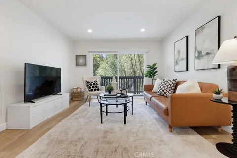 MLS: PV26160484