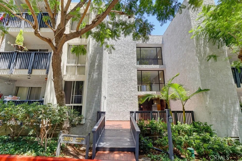 3601 W Hidden Ln 203
