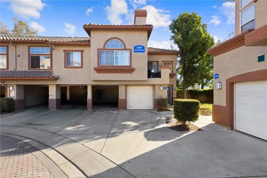 Photo of 2900 Via Milano #101, Corona, CA 92879 (MLS # CV26014580)