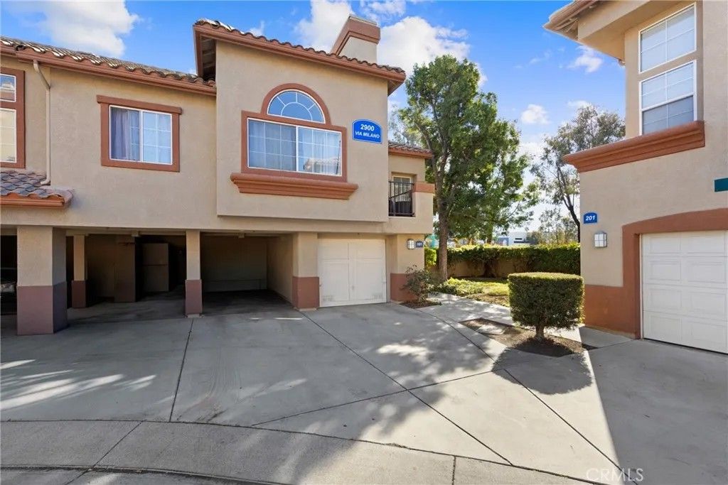 Photo of 2900 Via Milano #101, Corona, CA 92879 (MLS # CV26014580)