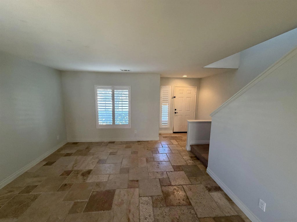 Photo of 5105 Mendip ST, Oceanside, CA 92057 (MLS # 260020201)
