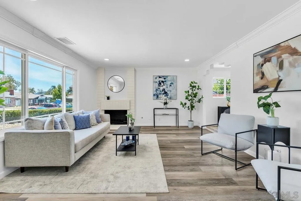 Photo of 10618 Ironwood Ave, Santee, CA 92071 (MLS # 260018530)