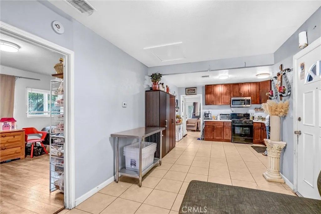 Photo of 10515 Firmona Ave, Lennox, CA 90304 (MLS # DW25273649)