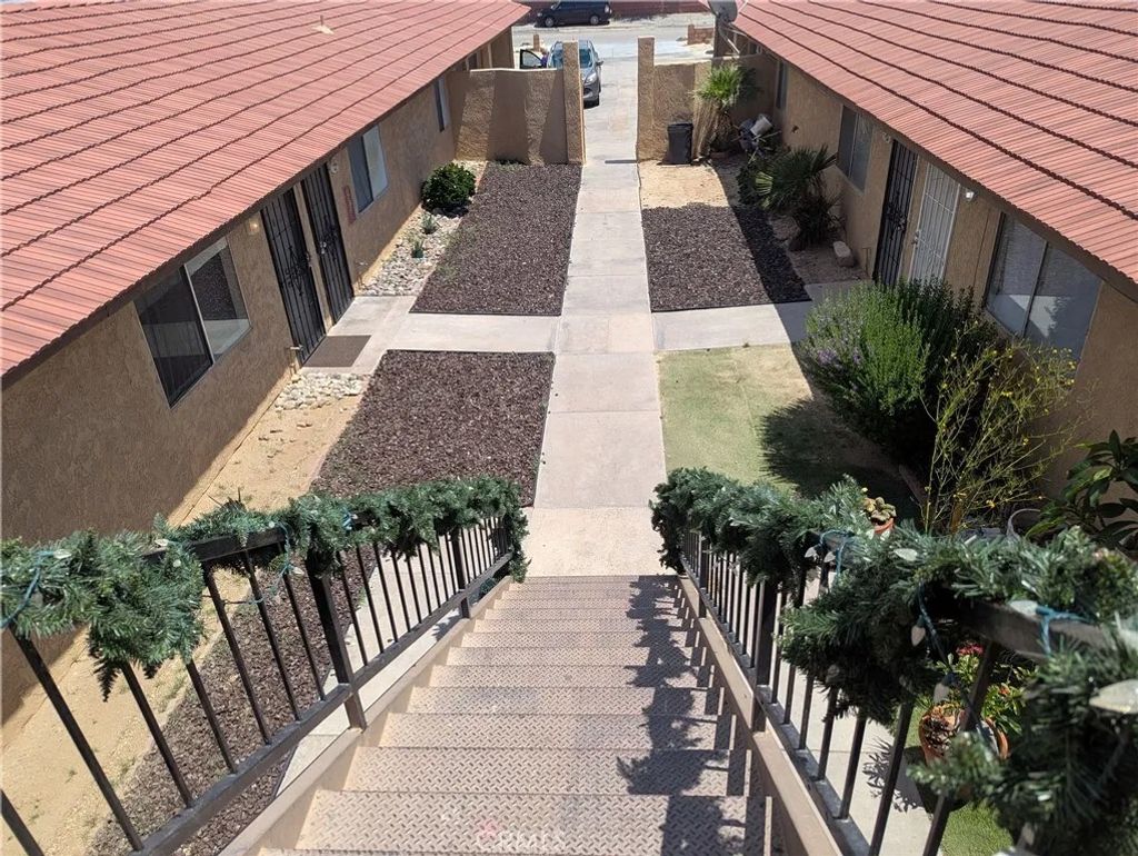 Photo of 13405 Ocotillo Road, Desert Hot Springs, CA 92240 (MLS # SW25109855)