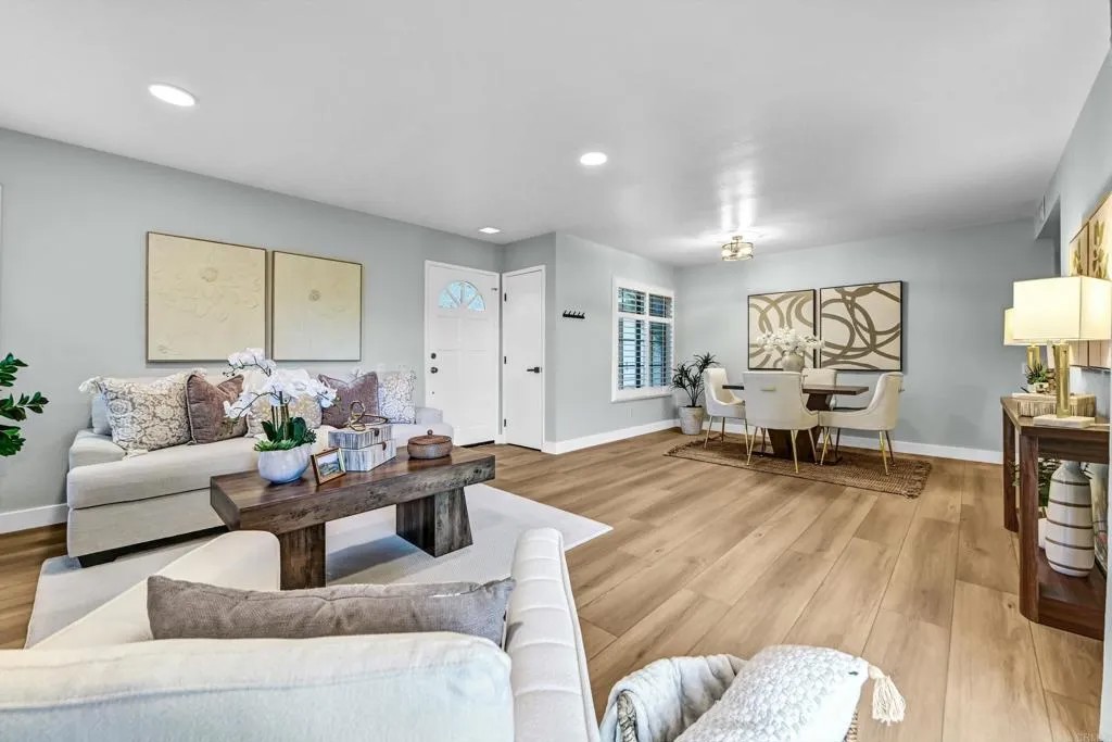 3506 Seahorn Circle