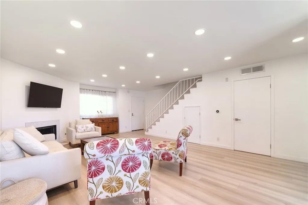 Photo of 9325 Sunland Park #23, Sun Valley, CA 91352 (MLS # BB26008899)