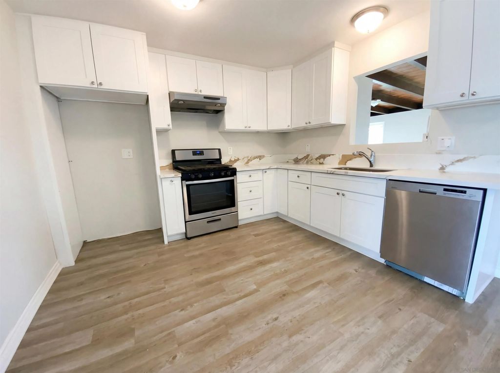 Photo of 1268 Helix Ave, Chula Vista, CA 91911 (MLS # 260004498)