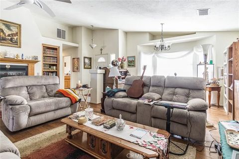 Tiny photo for 14666 Cool Glen, Helendale, CA 92342 (MLS # HD25252336)