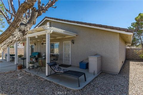 Tiny photo for 14666 Cool Glen, Helendale, CA 92342 (MLS # HD25252336)