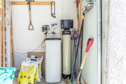 Tiny photo for 14666 Cool Glen, Helendale, CA 92342 (MLS # HD25252336)