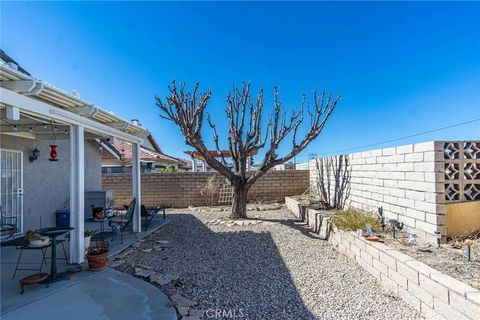 Tiny photo for 14666 Cool Glen, Helendale, CA 92342 (MLS # HD25252336)