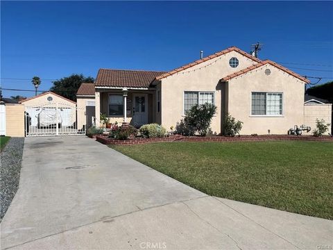 Photo of 8067 Otto St, Downey, CA 90240 (MLS # DW26002983)