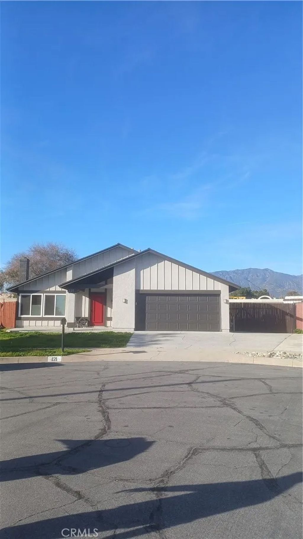 Photo of 121 Genoa, Upland, CA 91786 (MLS # CV26008356)
