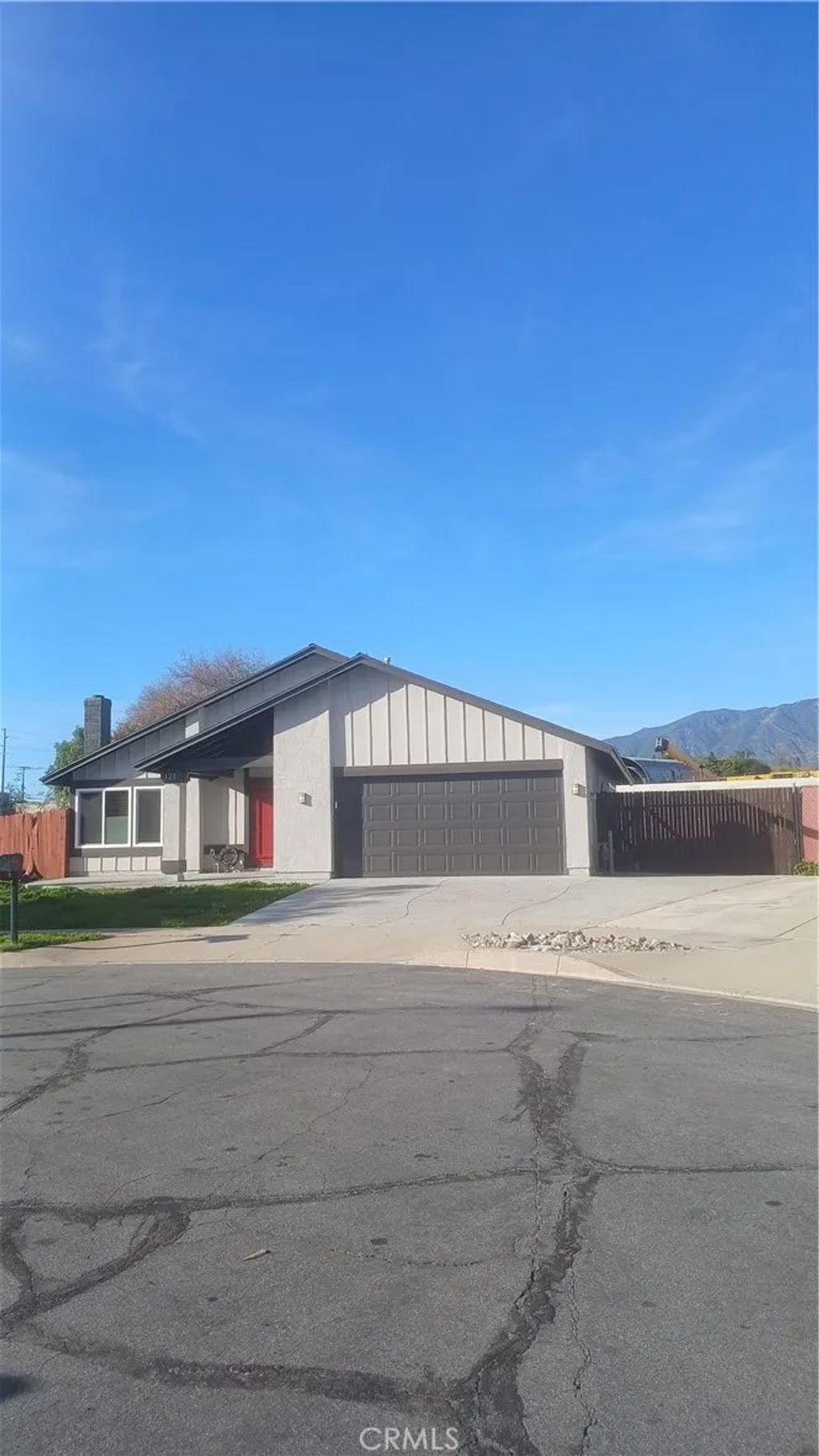 Photo of 121 Genoa, Upland, CA 91786 (MLS # CV26008356)