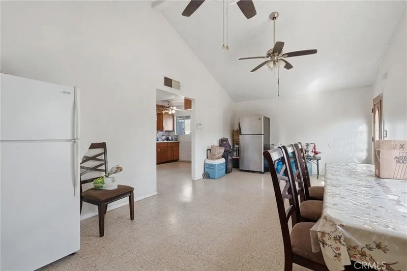 16420 Hudson