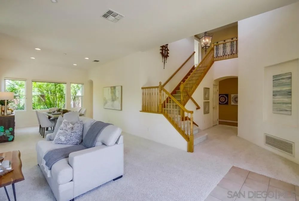 1752 Russet Leaf Court