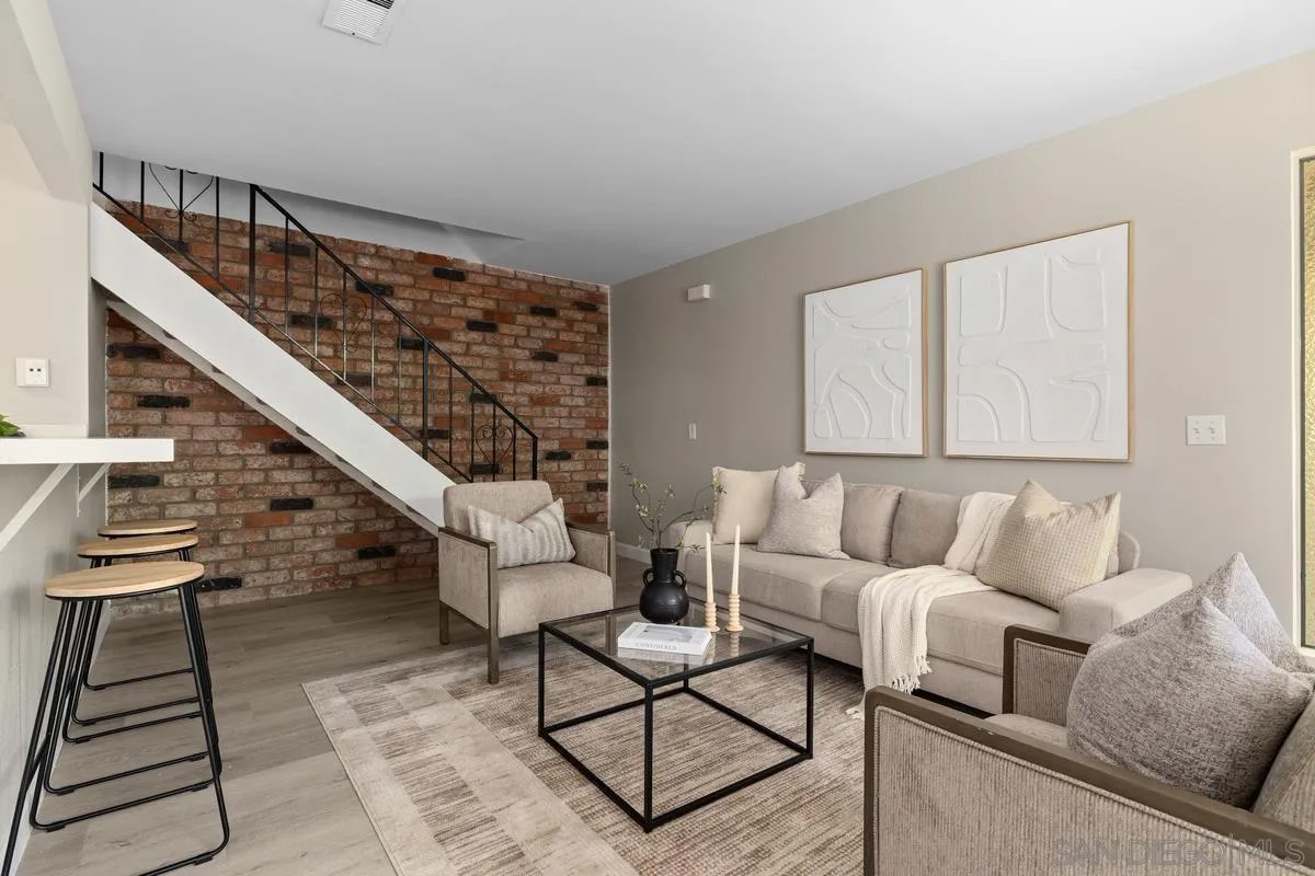 12157 Orange Crest Ct 2