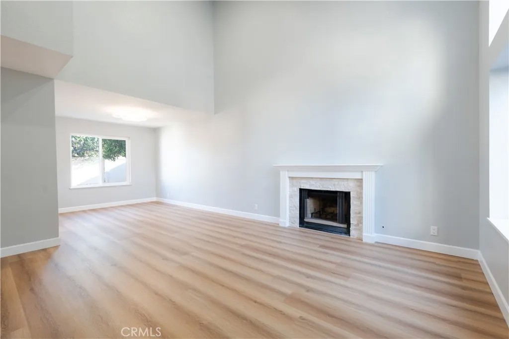 9737 Willow Wood