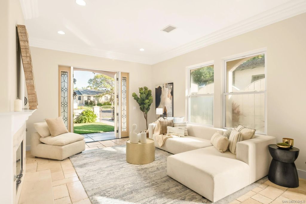 Photo of 438 H, Coronado, CA 92118 (MLS # 260007353)