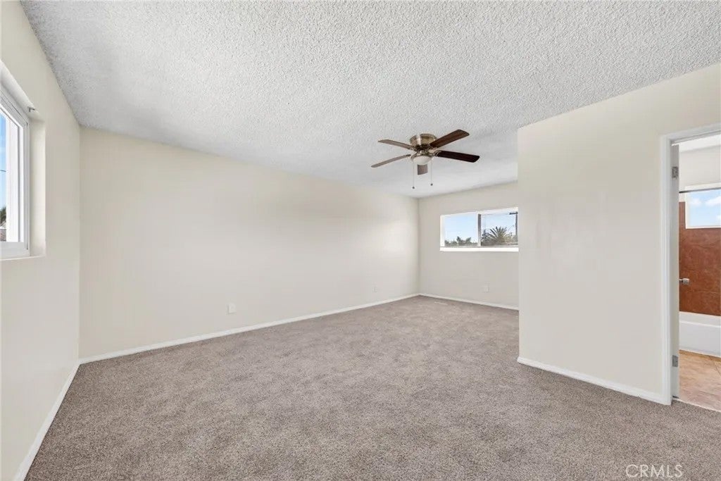 1118 S Exmoor