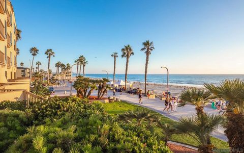 Tiny photo for 4465 Ocean Blvd #11, San Diego, CA 92109 (MLS # 250042619)