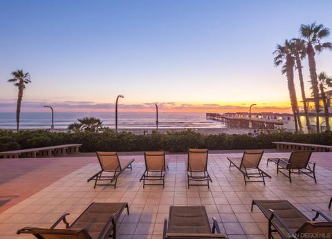 Tiny photo for 4465 Ocean Blvd #11, San Diego, CA 92109 (MLS # 250042619)