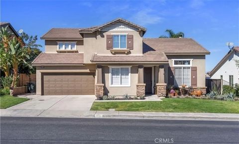 Photo of 3740 Coleville Cir, Corona, CA 92881 (MLS # CV25277302)