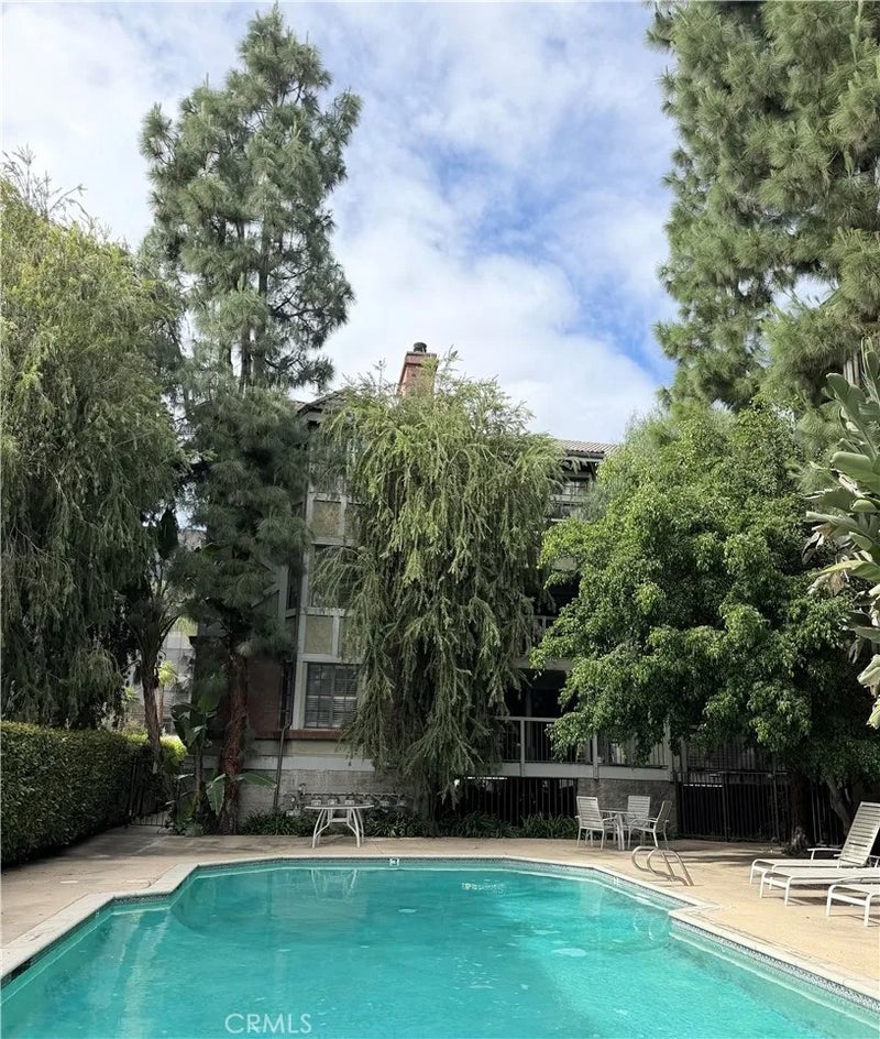 18324 Clark Street 120