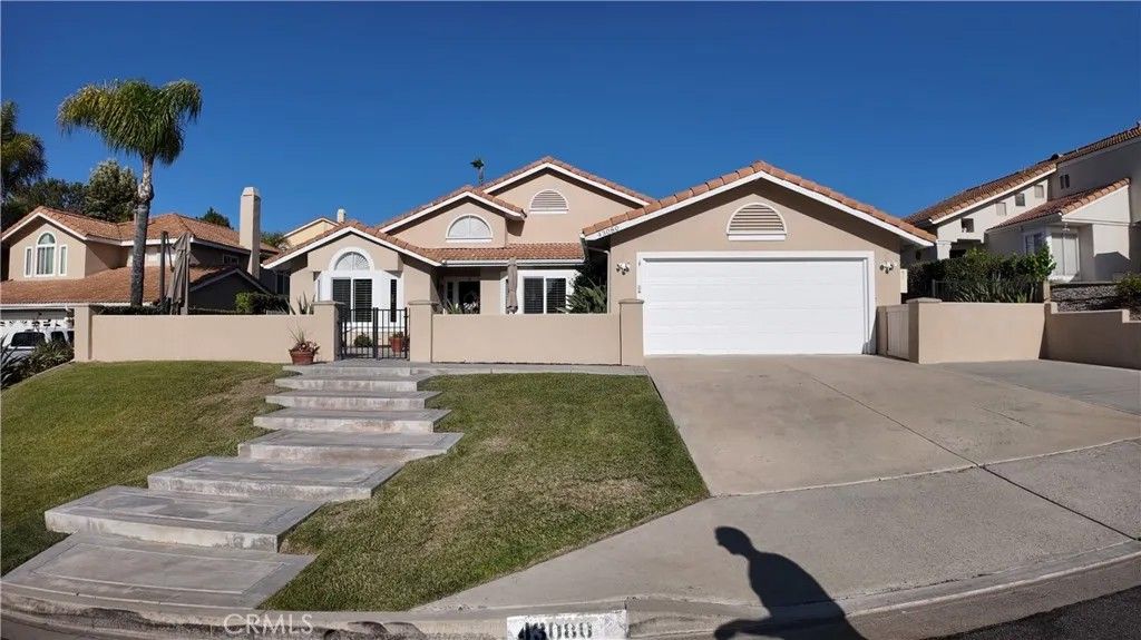 Photo of 43080 Vista Del Rancho, Temecula, CA 92592 (MLS # SW26097769)