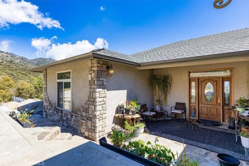 25250 Deertrail