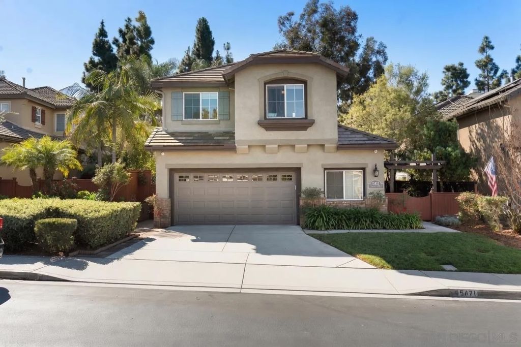 Photo of 5471 Foxtail Loop, Carlsbad, CA 92010 (MLS # 260010192)