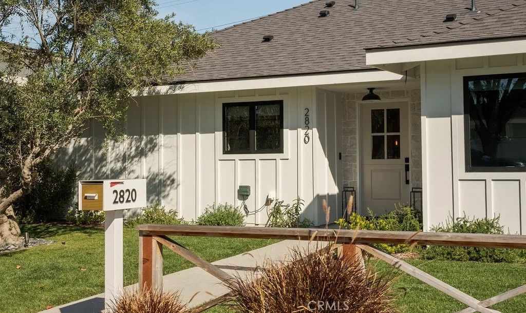 Photo of 2820 Stromboli Rd, Costa Mesa, CA 92626 (MLS # PW26042650)
