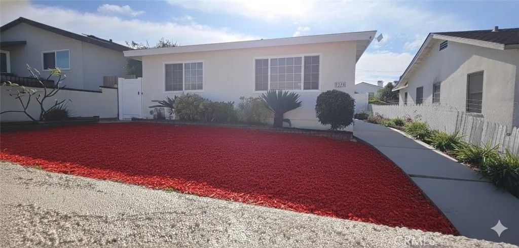 Photo of 1179 W 19th St, San Pedro, CA 90731 (MLS # PW25279261)