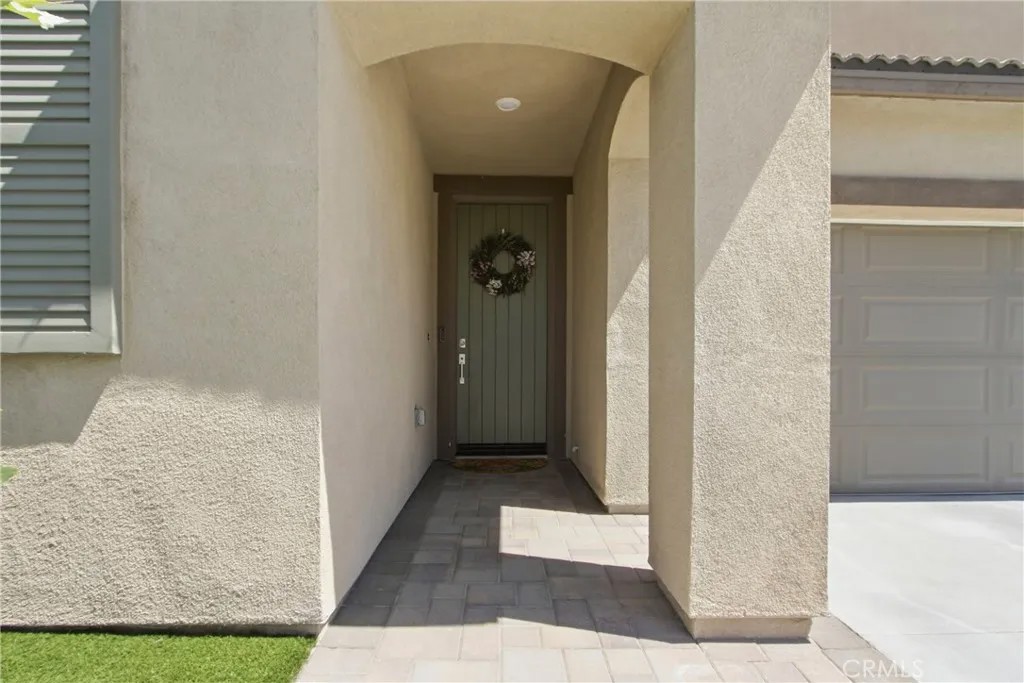 30028 Arroyo Springs