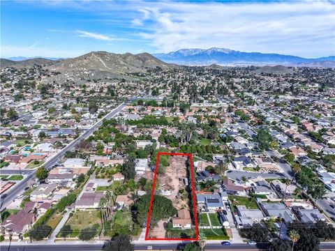 Photo of 11257 Norwood Avenue, Riverside, CA 92505 (MLS # IG26052393)