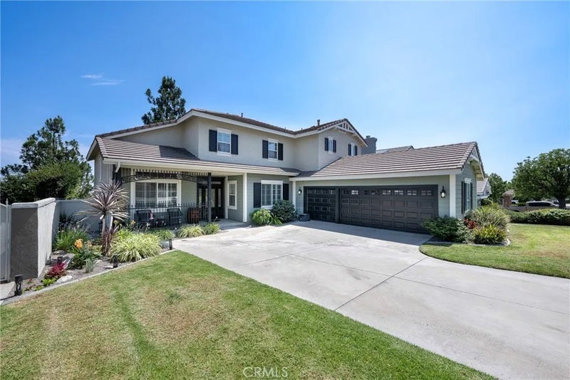 5613 Carmello Court