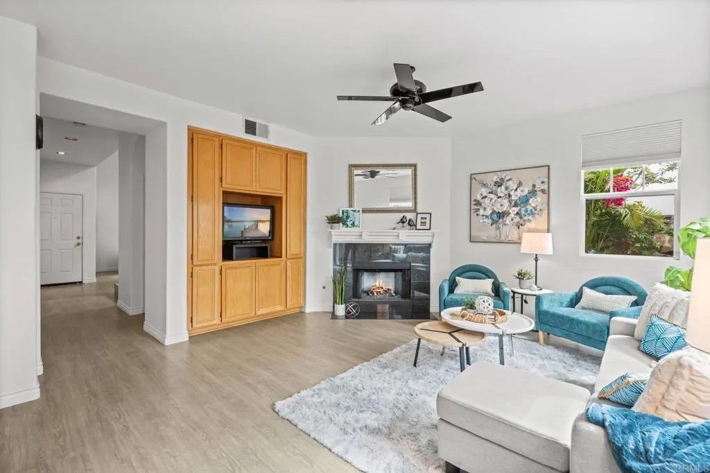 Photo of 2935 Cliff Circle, Carlsbad, CA 92010 (MLS # NDP2509053)