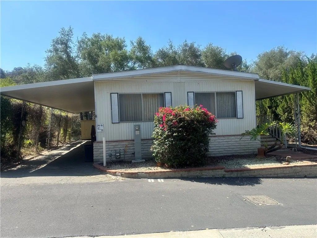 Photo of 4747 Oak Crest Road #88, Fallbrook, CA 92028 (MLS # SW26158110)