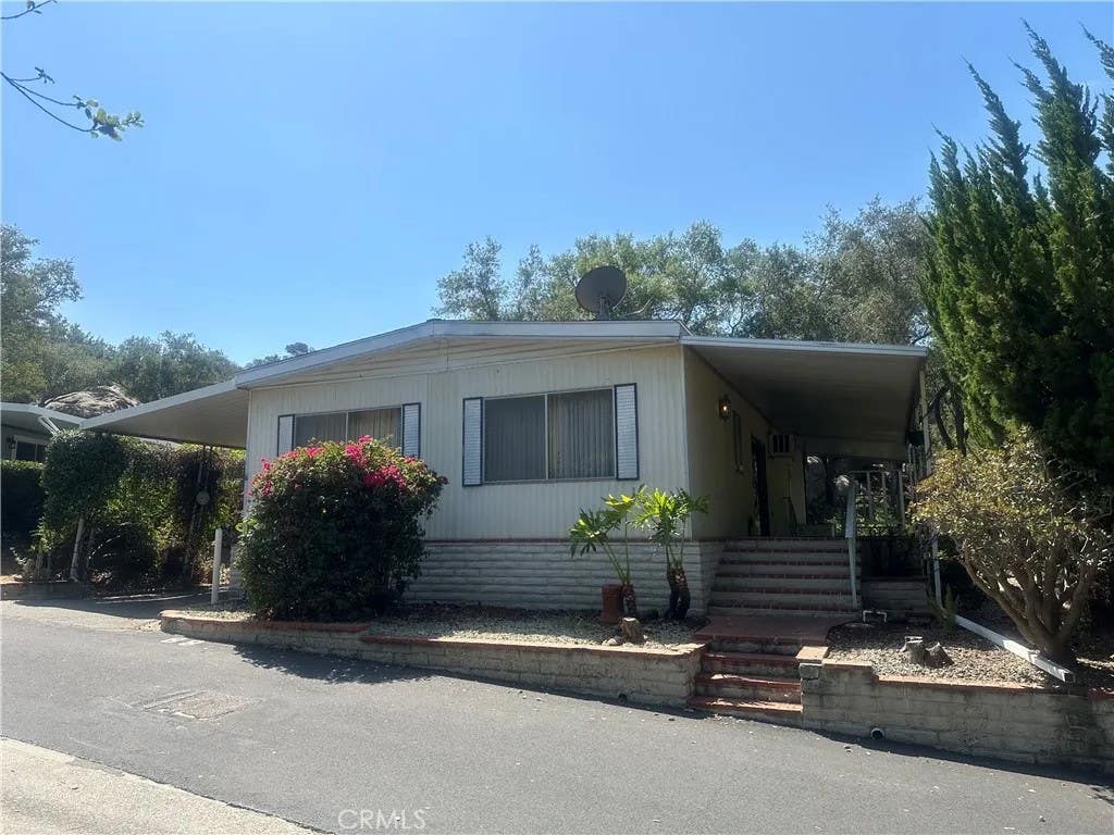 Photo of 4747 Oak Crest Road #88, Fallbrook, CA 92028 (MLS # SW26158110)