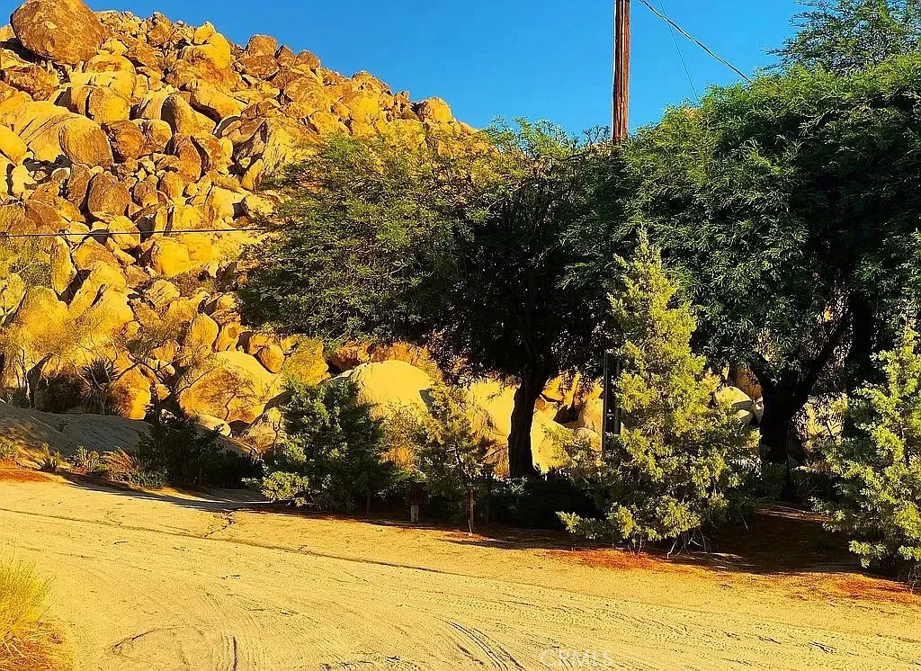 66058 Foothill