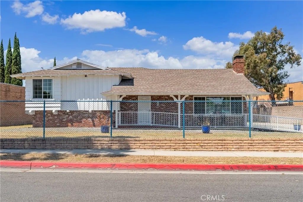 Photo of 1345 Jellick Ave, Rowland Heights, CA 91748 (MLS # TR26107606)
